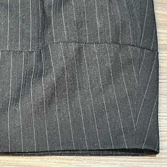 BCBG Maxazria Black Striped Short Pencil Skirt Ruffle Waist Size Small - Picture 4 of 16